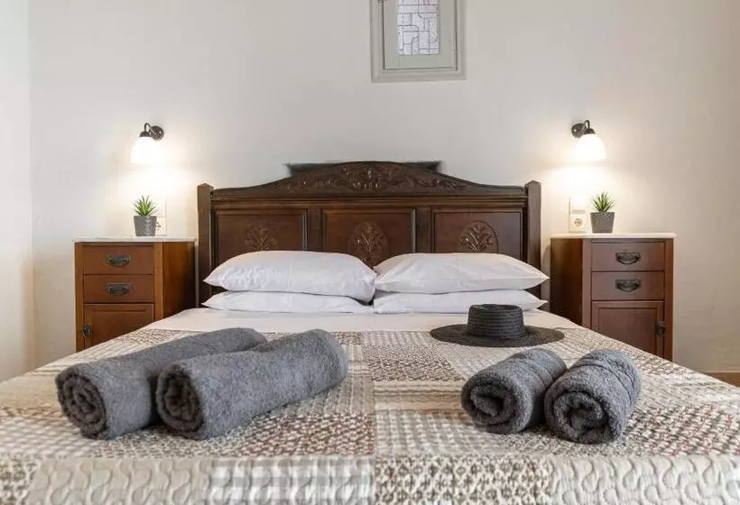 ホテル Michalios Luxury Apartments