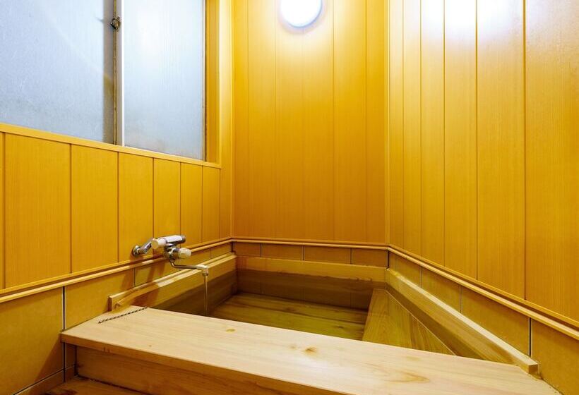 Hospedaria Kotobukiya Ryokan