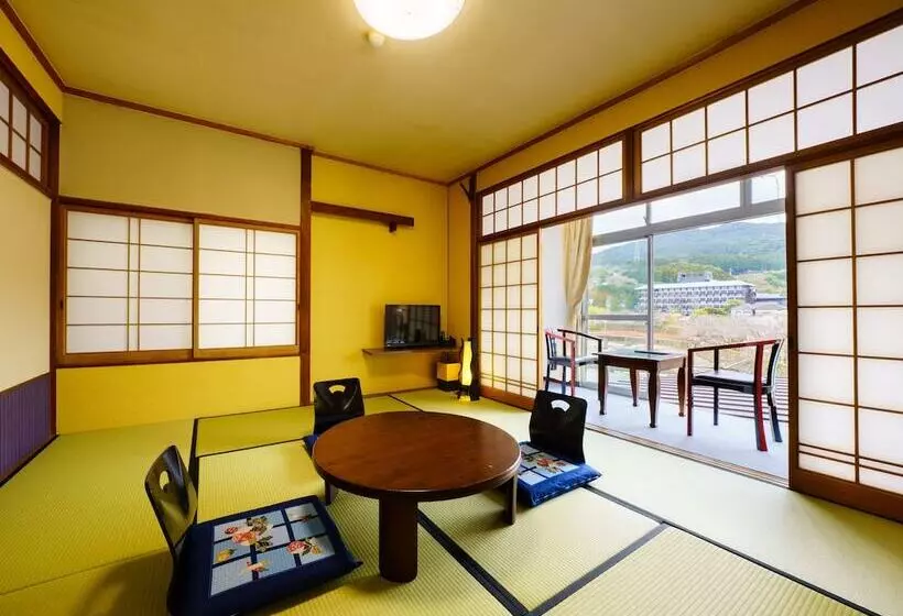ユースホステル Kotobukiya Ryokan