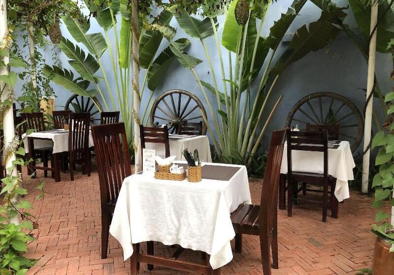 تختخواب و صبحانه Tropical Garden Phu Quoc