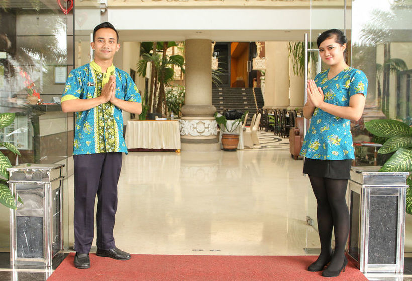 Szálloda Airy Alun Alun Malang Aries Munandar 41