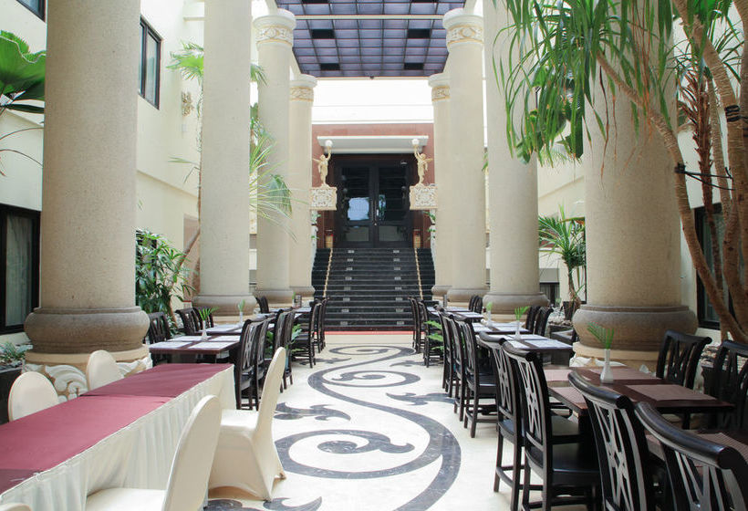 Szálloda Airy Alun Alun Malang Aries Munandar 41