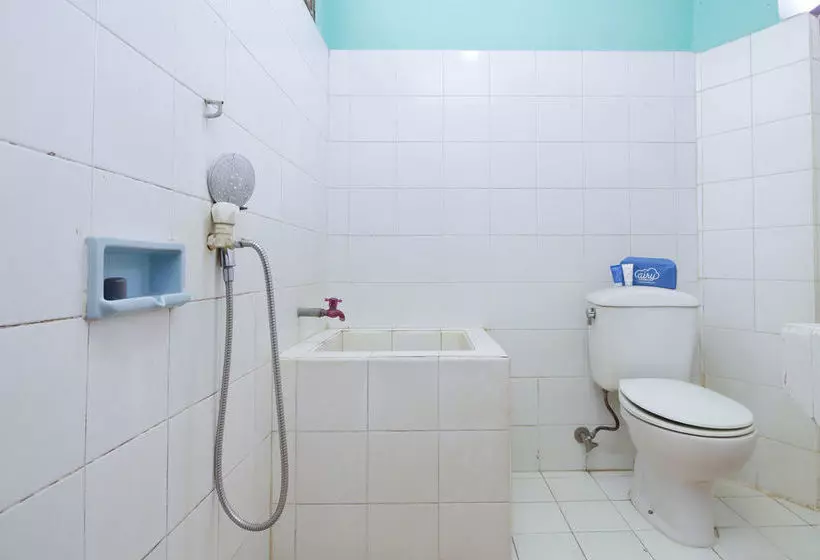 هتل Airy Syariah Hm Bafadhal Sungai Asam Jambi
