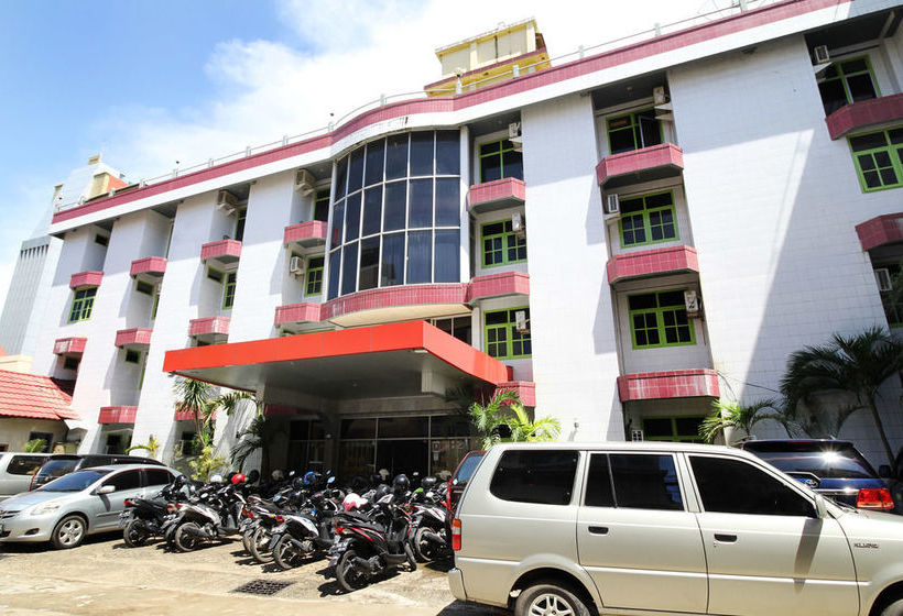 هتل Airy Syariah Hm Bafadhal Sungai Asam Jambi