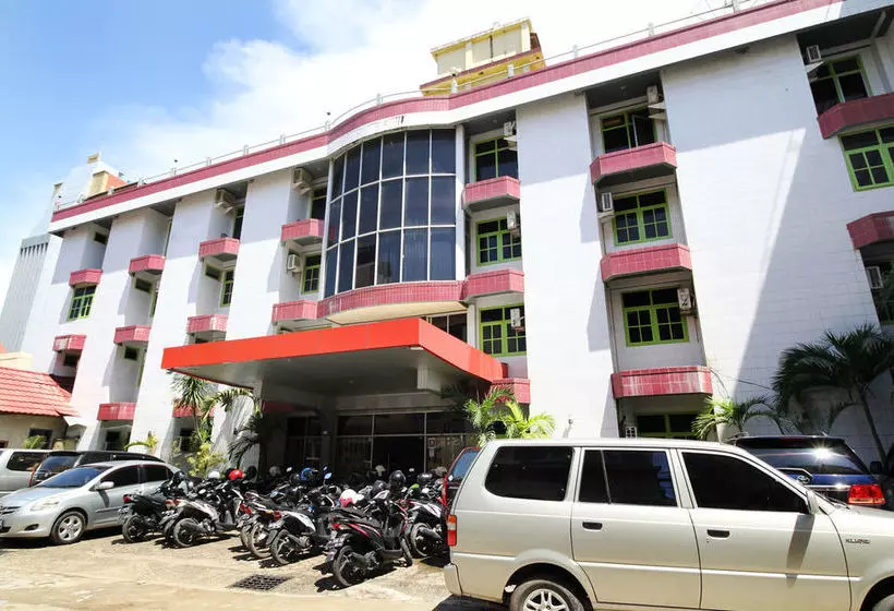 هتل Airy Syariah Hm Bafadhal Sungai Asam Jambi