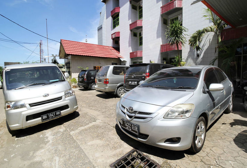 هتل Airy Syariah Hm Bafadhal Sungai Asam Jambi