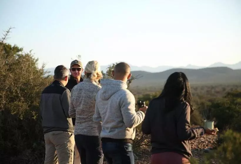 هتل De Opstal Country Lodge