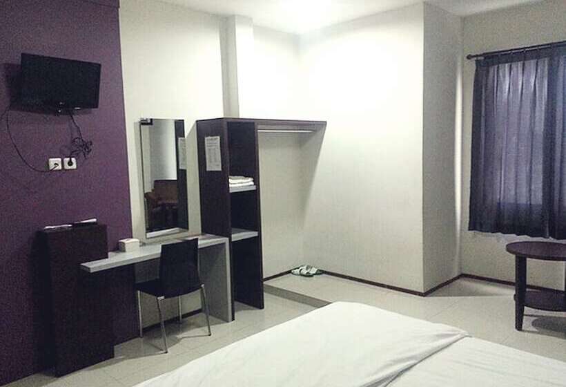 Szálloda Fiducia Otista 153