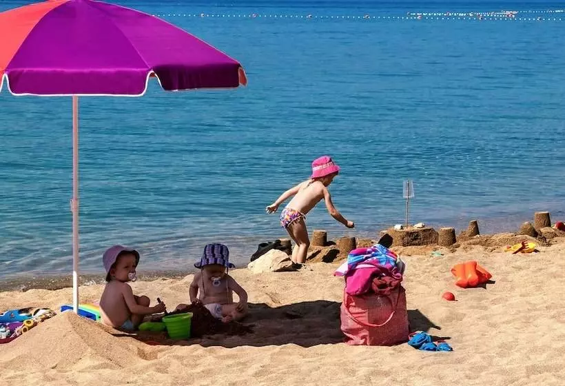 Hotel Mobile Homes Camp Galeb