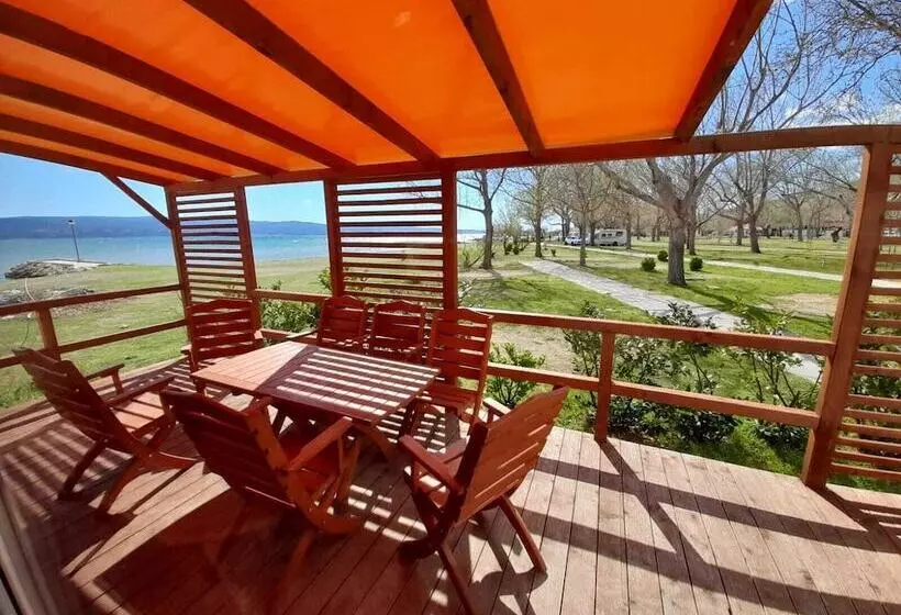 Hotel Mobile Homes Camp Galeb