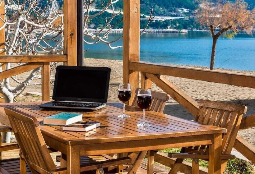 فندق Mobile Homes Camp Galeb