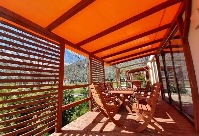 Hotel Mobile Homes Camp Galeb