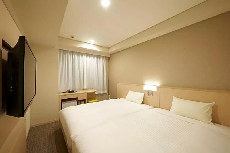 Hotelli Sotetsu Fresa Inn Kyotohachijoguchi