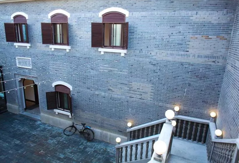Hotelli The Pushi Mansion