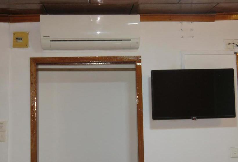 בית מלון כפרי Two Easy Bungalow