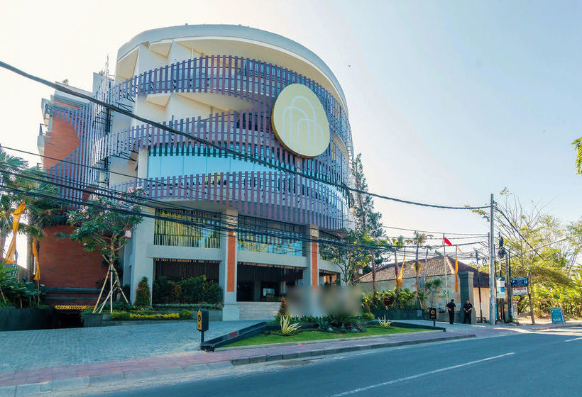 Hotel Zen Premium Nusa Dua Pratama 2
