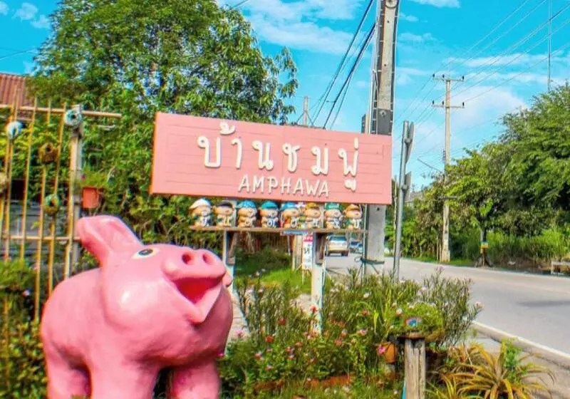 پانسیون Baanchompooamphawa
