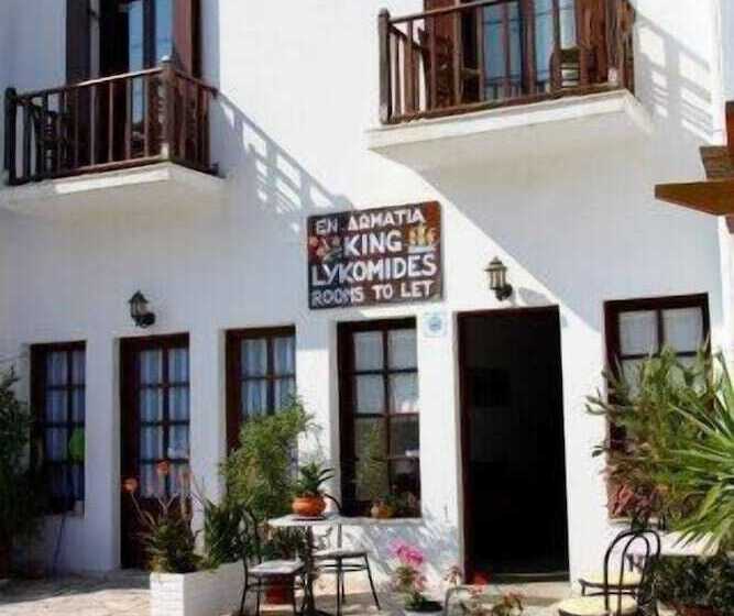 פנסיון Lykomides