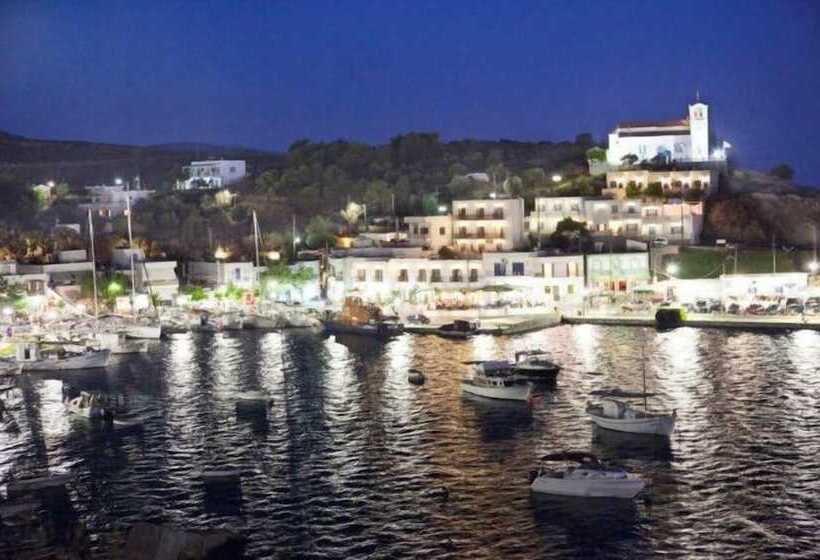 פנסיון Lykomides