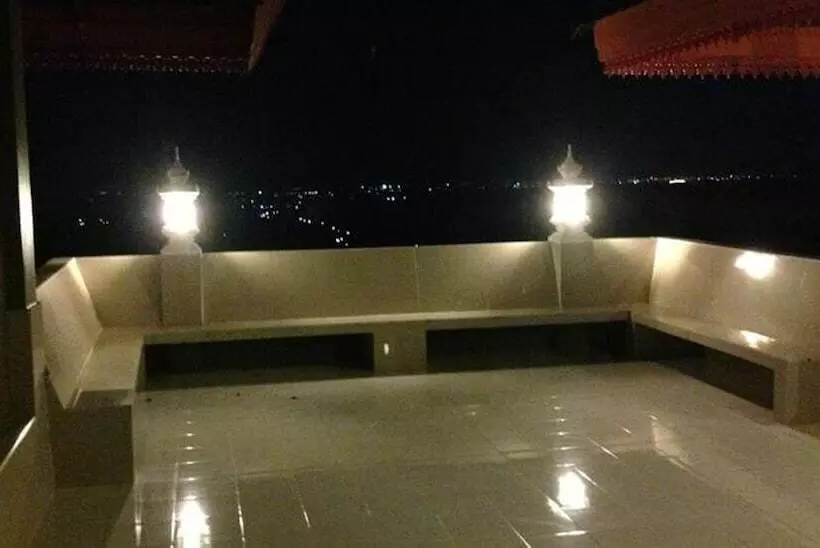 ペンション Ruen Roylanna Resort