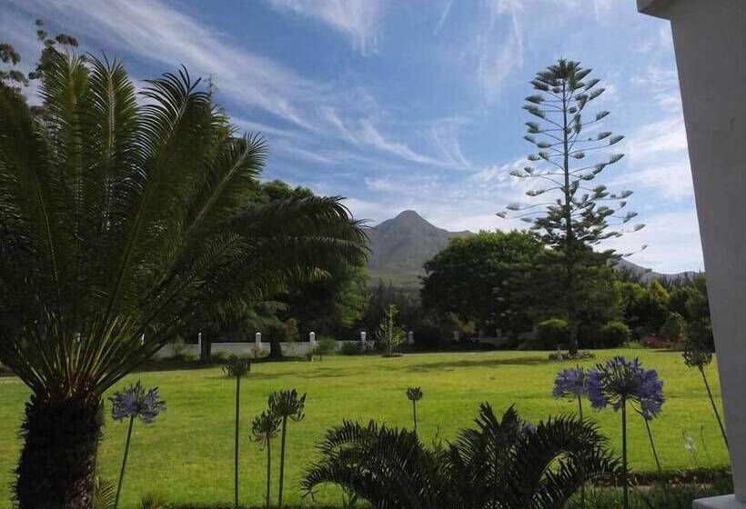 펜션 The Garden Villa Guesthouse