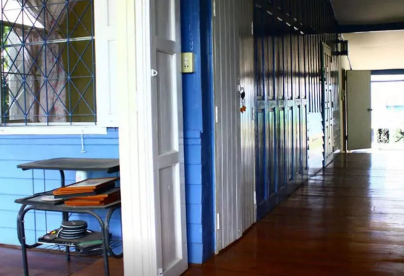 پانسیون Tt&t Backpacker Guesthouse