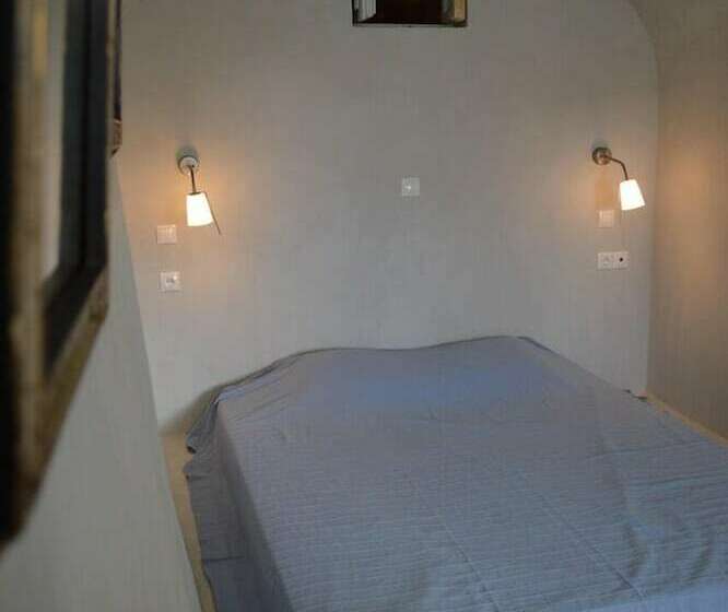 Pyrgos Old Winery Villa