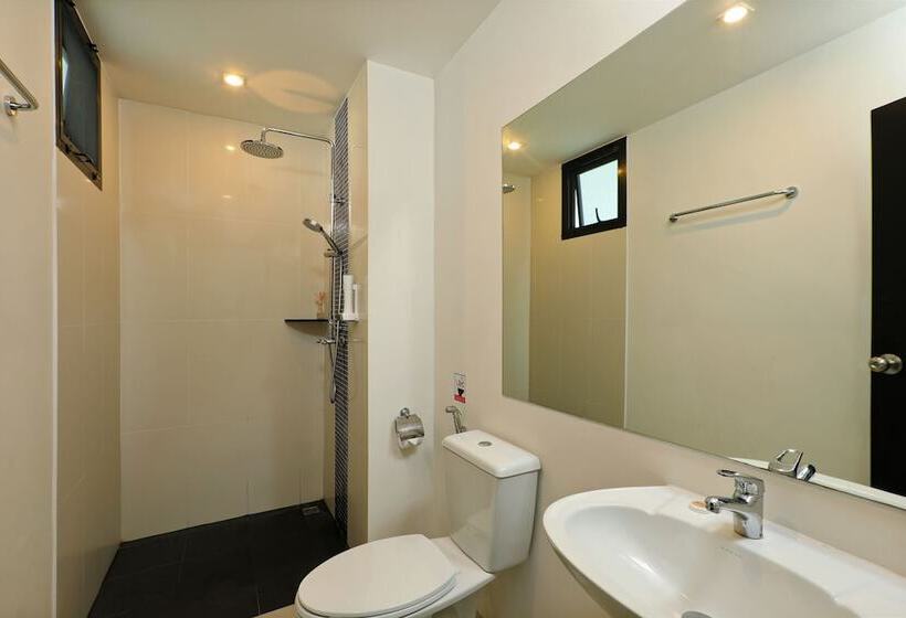 Thaimond Residence By Tropiclook