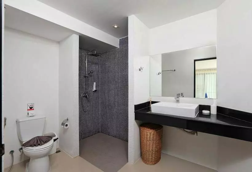 Thaimond Residence By Tropiclook