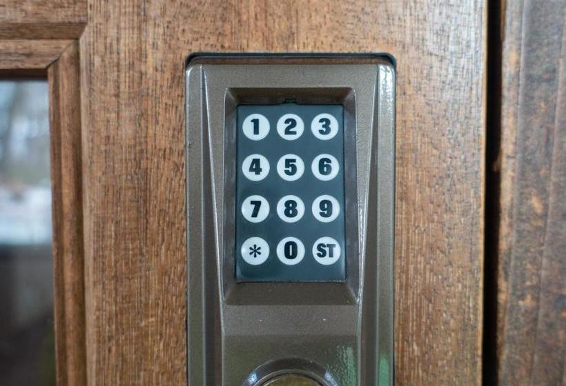 Bed and Breakfast Pension Starlight Azumi