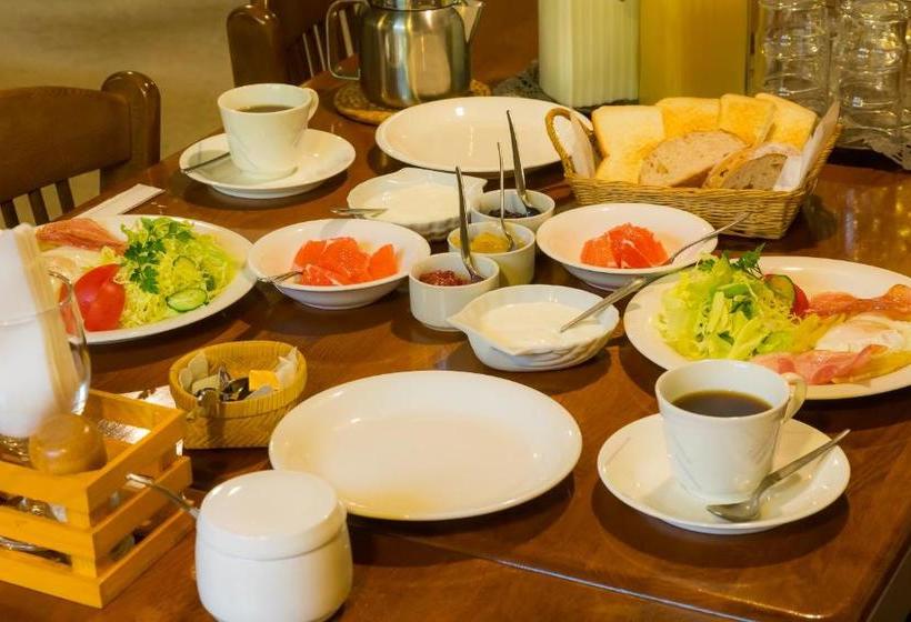 Bed and Breakfast Pension Starlight Azumi