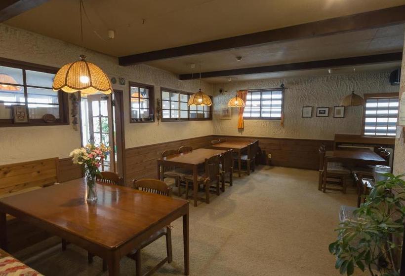 Bed and Breakfast Pension Starlight Azumi