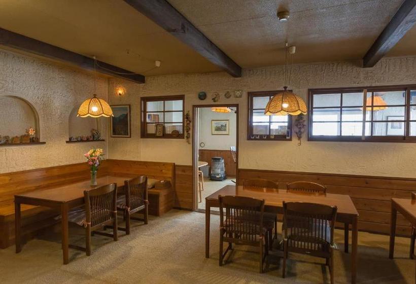 Bed and Breakfast Pension Starlight Azumi