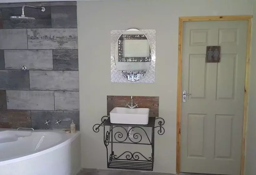 Golden View Luxury Self Catering