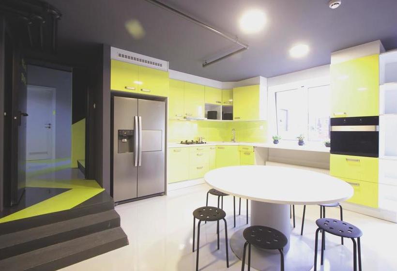 Private Rooms At Hostel63