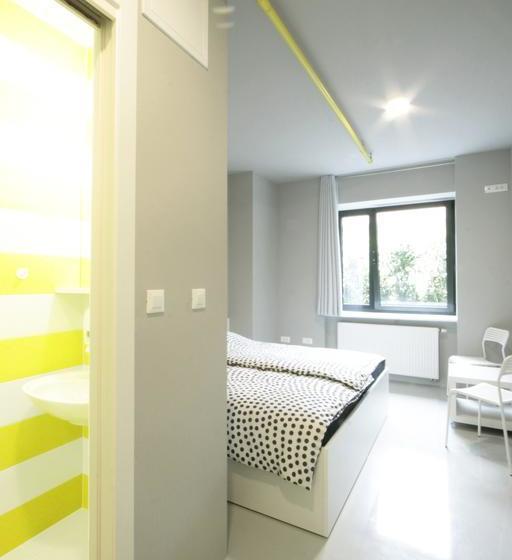 Private Rooms At Hostel63