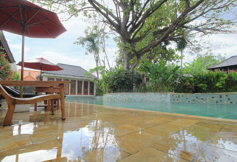 호텔 Airy Seminyak Kerobokan Kuwum Gang Rajawali Bali