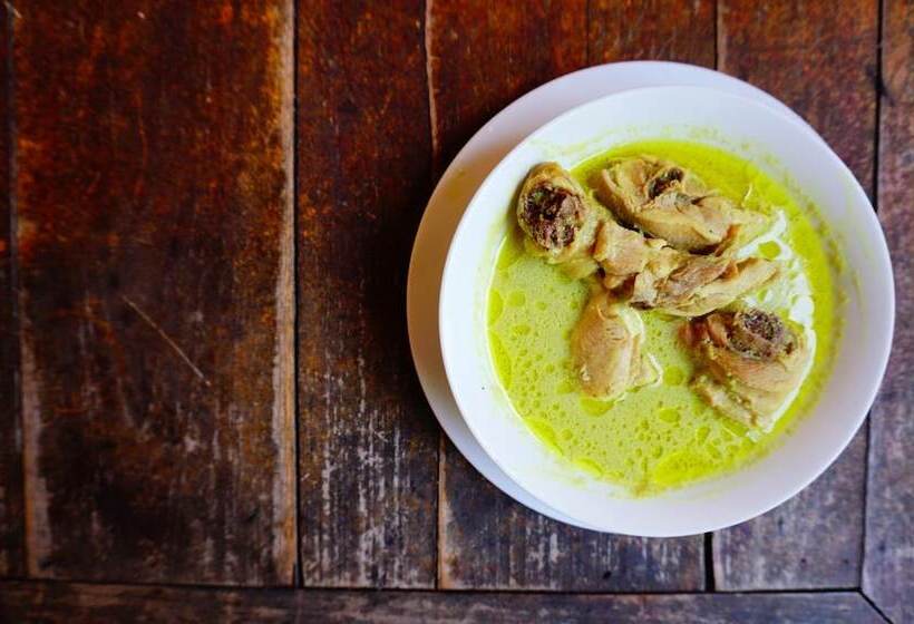 펜션 Yulia 2 Homestay Sanur