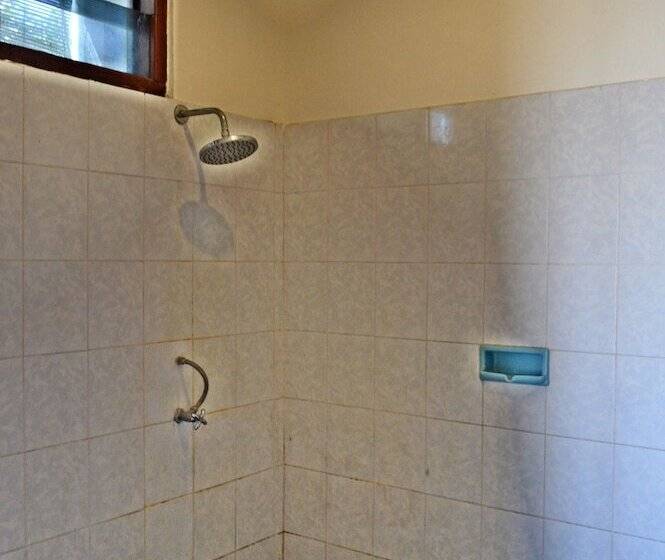 펜션 Yulia 2 Homestay Sanur