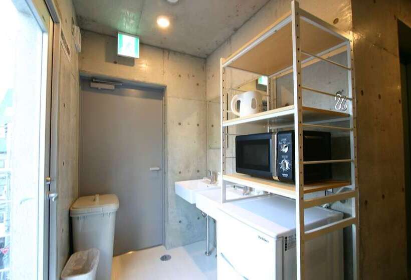 Weekly Sho Hotel Namba