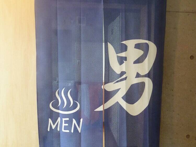 Weekly Sho Hotel Namba