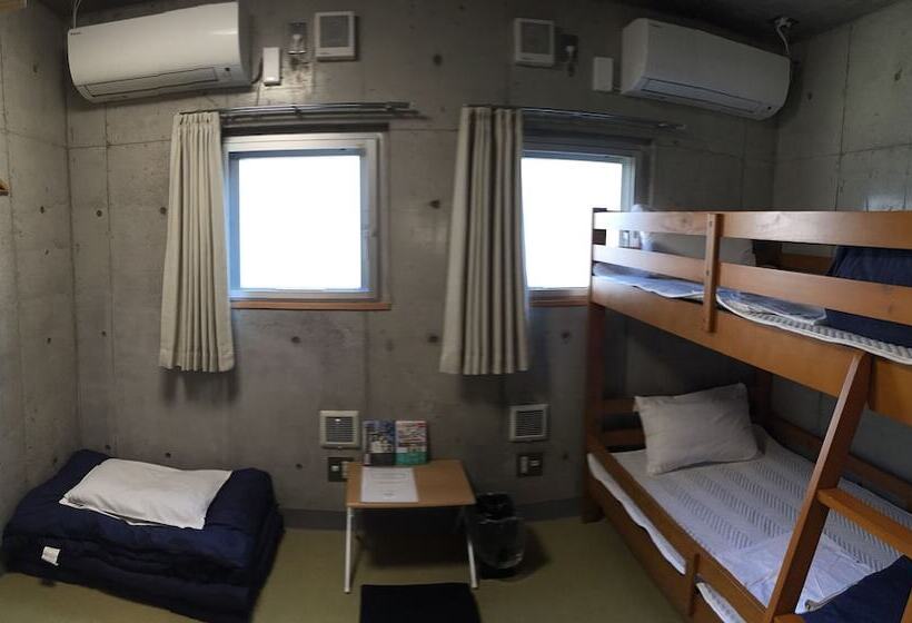 Weekly Sho Hotel Namba