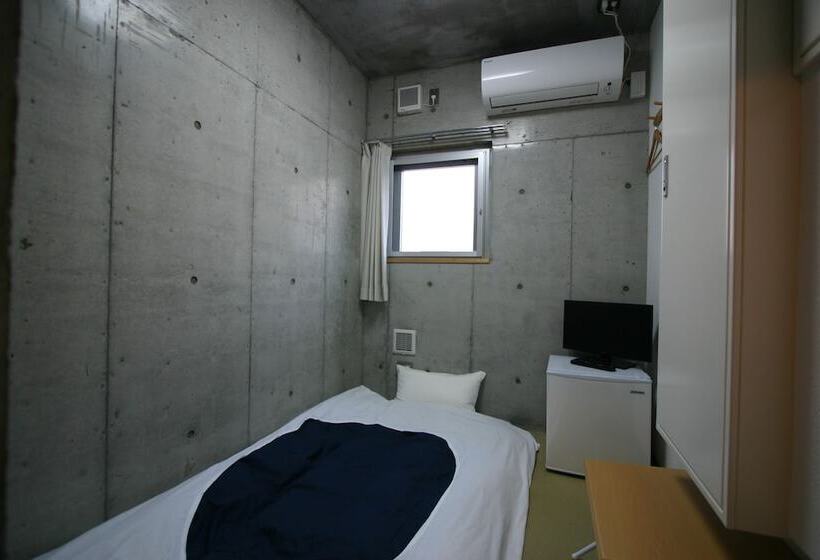 Weekly Sho Hotel Namba