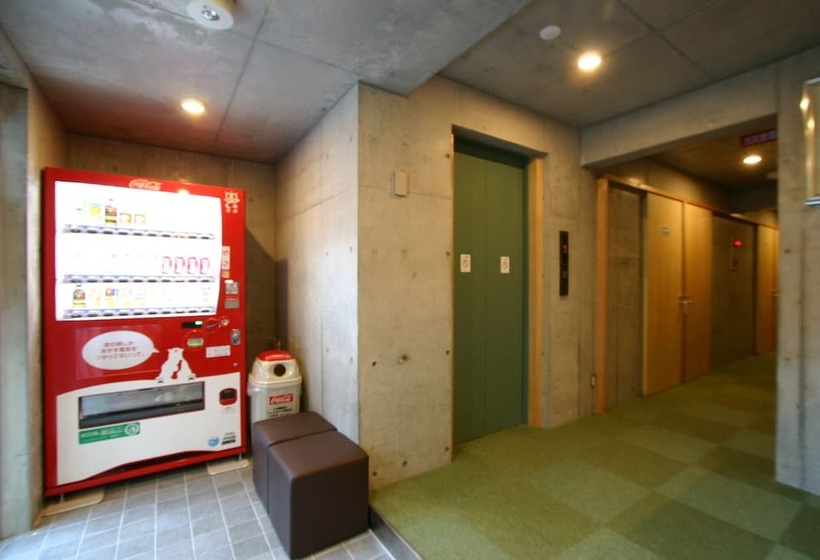 Weekly Sho Hotel Namba