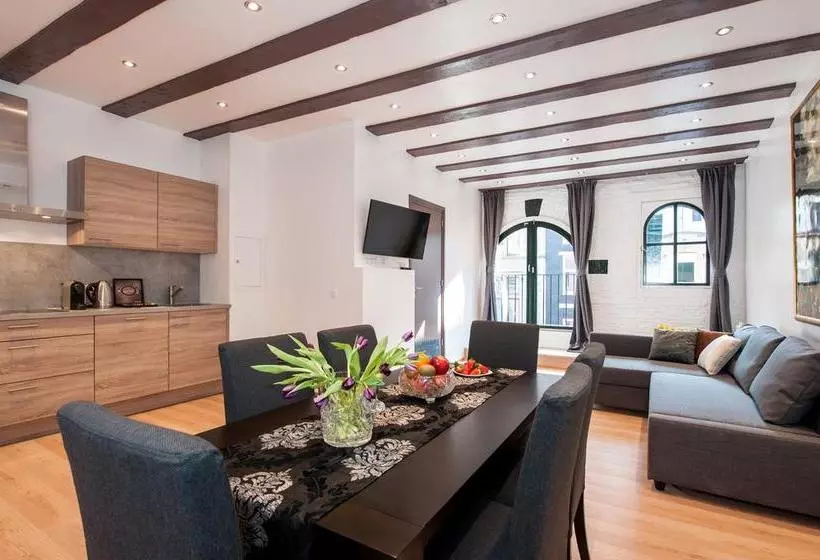 تختخواب و صبحانه Rio S Guesthouse Amsterdam