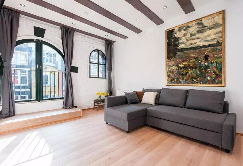 تختخواب و صبحانه Rio S Guesthouse Amsterdam