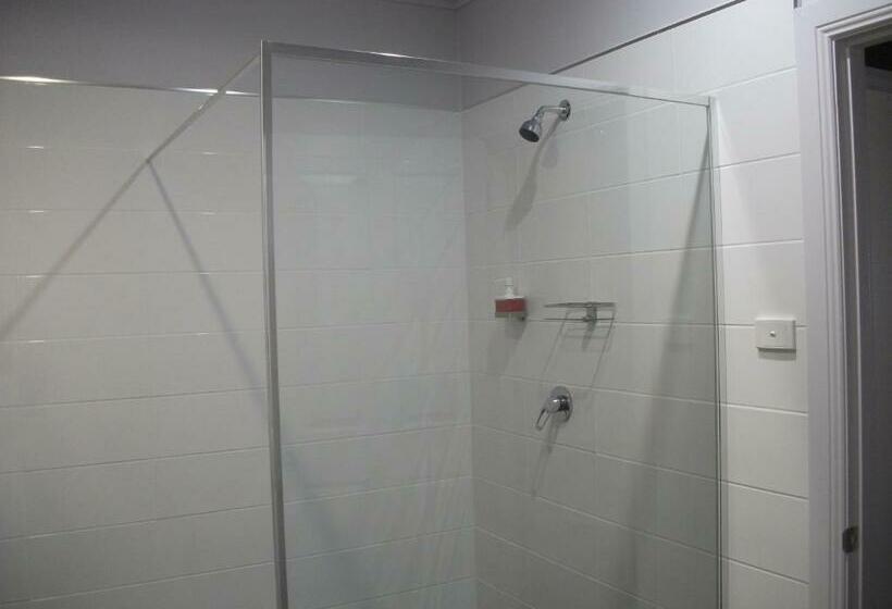 Daydream Motel And Apartments