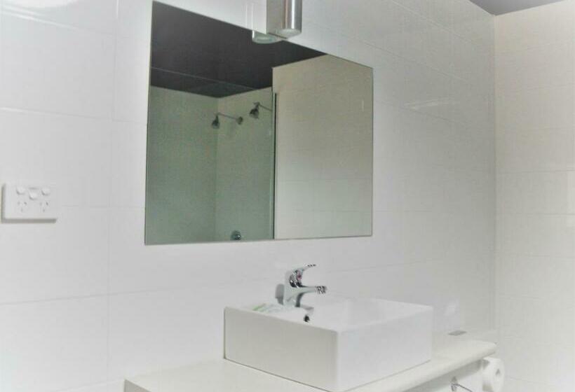 Daydream Motel And Apartments