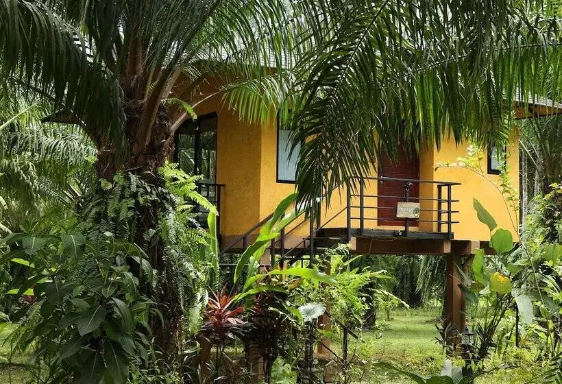 Hotelli Anurak Community Lodge