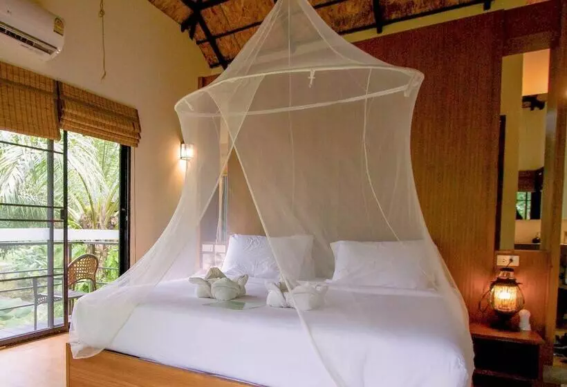 Hotelli Anurak Community Lodge